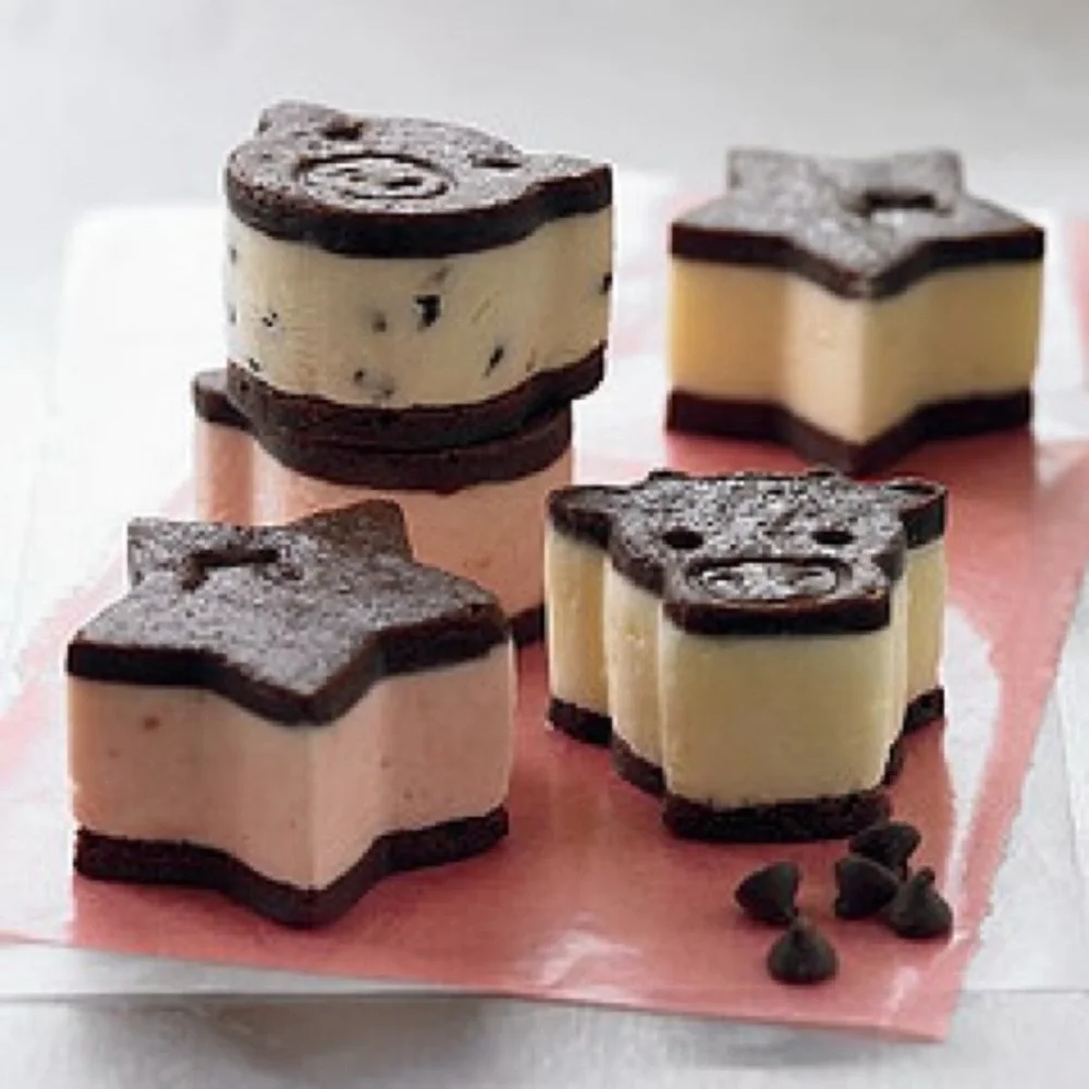 Williams Sonoma Barnyard Animal Shaped Ice Cream Sandwich Molds